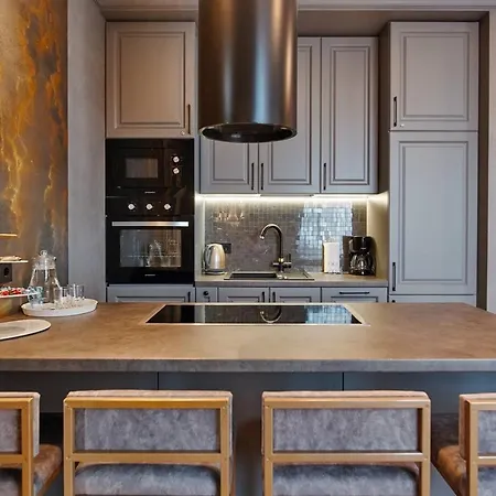 So Wonderful View Apt In Heart Of Downtown * Minsk